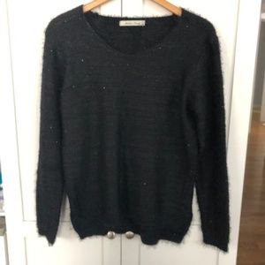 NWOT-Michael Farrell Black V-Neck Soft M/L Black Sparkly Sweater (was $90 new)